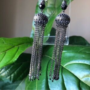 GUNMETAL plated filigree chain fringe long earrings